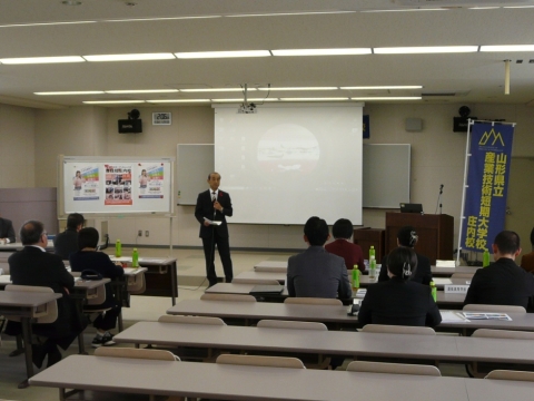 学校説明会(高校進路担当者・2学年担任等向け)を開催しました